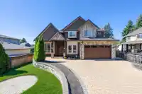 8245 144A STREET - thumbnail 2