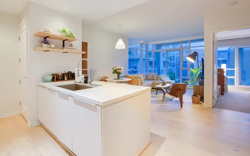 501 1616 COLUMBIA STREET - photo 4 of 25