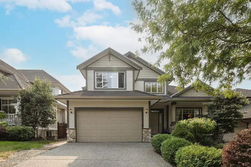 18270 CLAYTONWOOD CRESCENT - photo 1 of 28