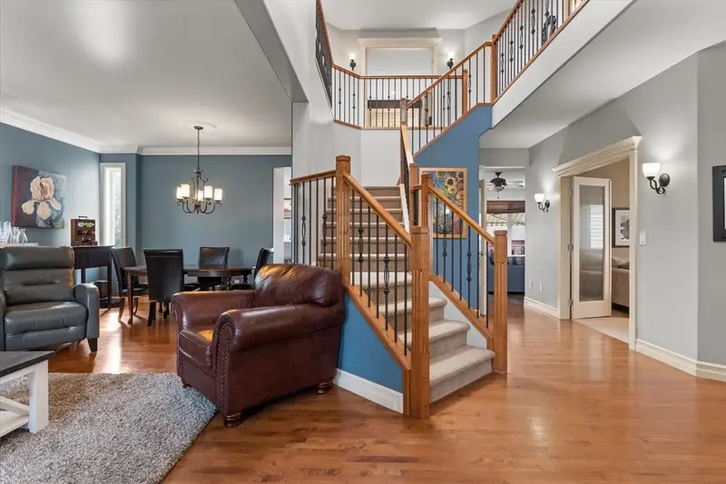 36598 AUGUSTON PARKWAY - photo 3 of 25