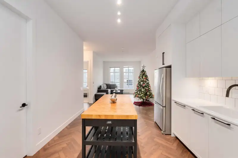413 13933 105 BOULEVARD - photo 3 of 31