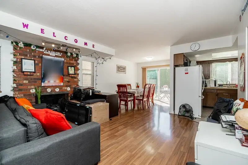 9667 155 STREET - photo 2 of 17