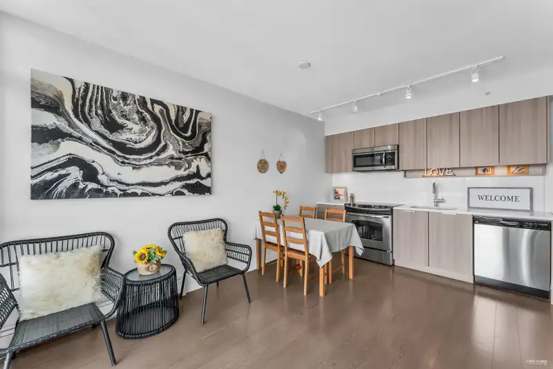 2602 13308 CENTRAL AVENUE - photo 1 of 34