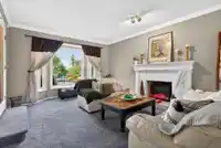 16296 87 AVENUE - thumbnail 2
