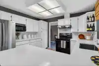 16296 87 AVENUE - thumbnail 11
