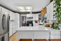 16296 87 AVENUE - thumbnail 9