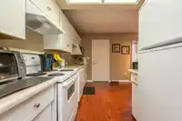 102 15541 87A AVENUE - thumbnail 8