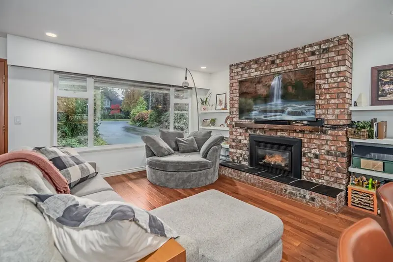 8993 NASH STREET - photo 2 of 25