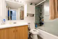 208 7144 133B STREET - thumbnail 12