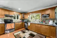 14136 59A AVENUE - thumbnail 2