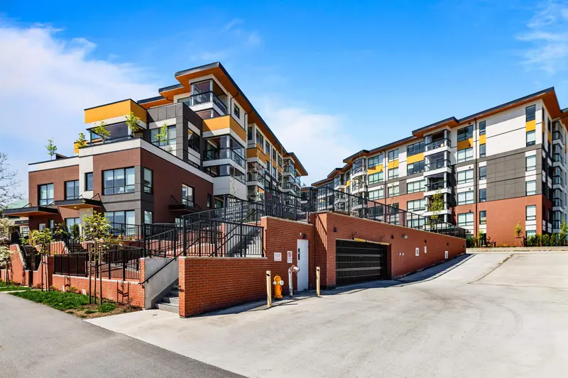 115 11641 227 STREET - photo 1 of 25