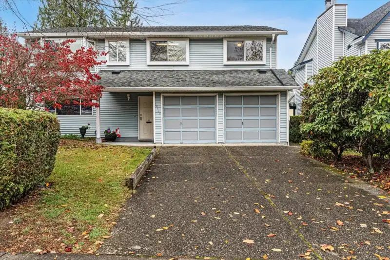 15643 98 AVENUE - photo 1 of 25