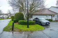 6084 W GREENSIDE DRIVE - thumbnail 1