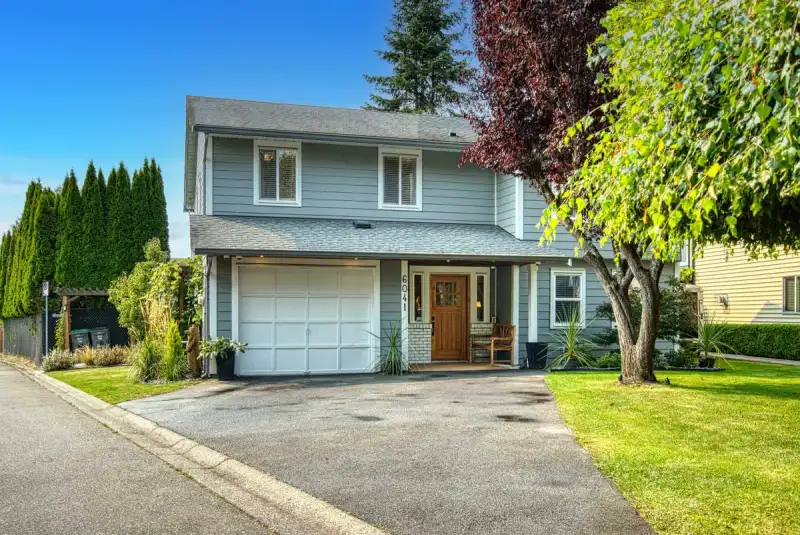 6041 183A STREET - photo 1 of 40
