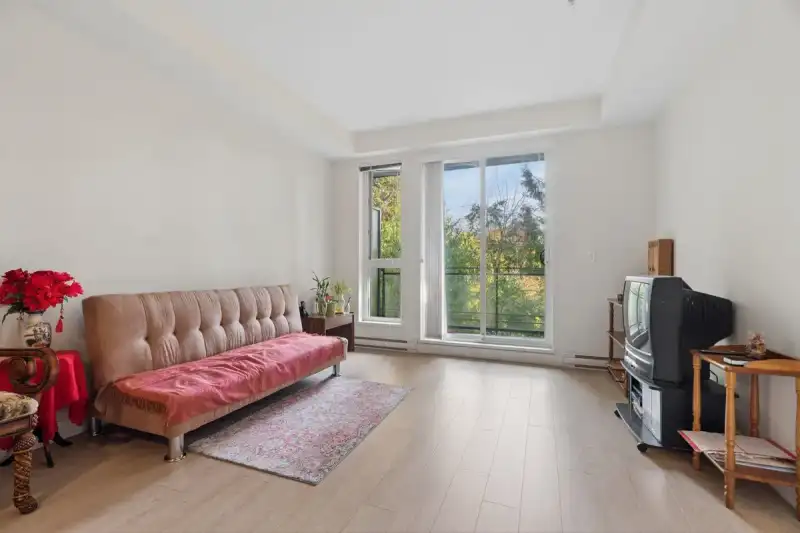 307 13919 FRASER HIGHWAY - photo 1 of 19