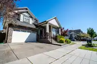6638 125A STREET - thumbnail 1