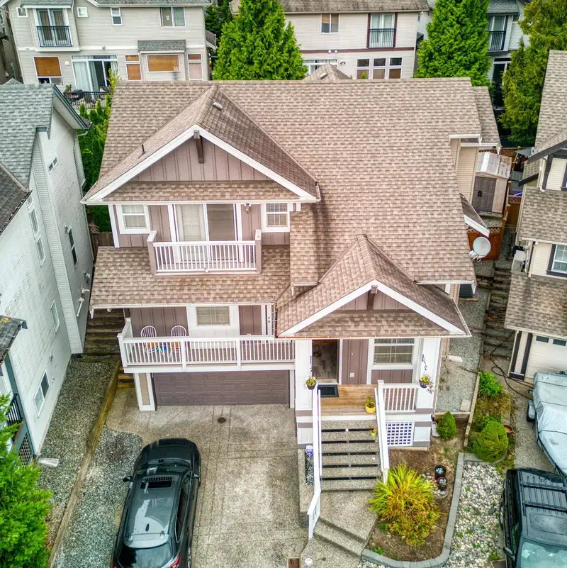 6065 165A STREET - photo 1 of 25