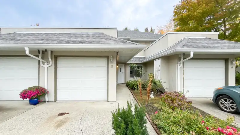 15 9926 151 STREET - photo 2 of 33