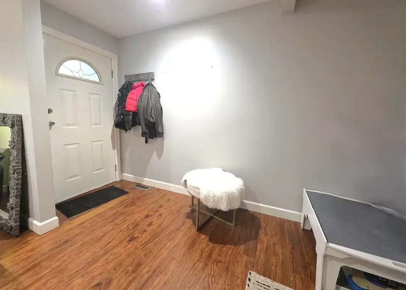 22808 125B AVENUE - photo 3 of 21