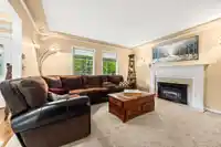 5455 184A STREET - thumbnail 10
