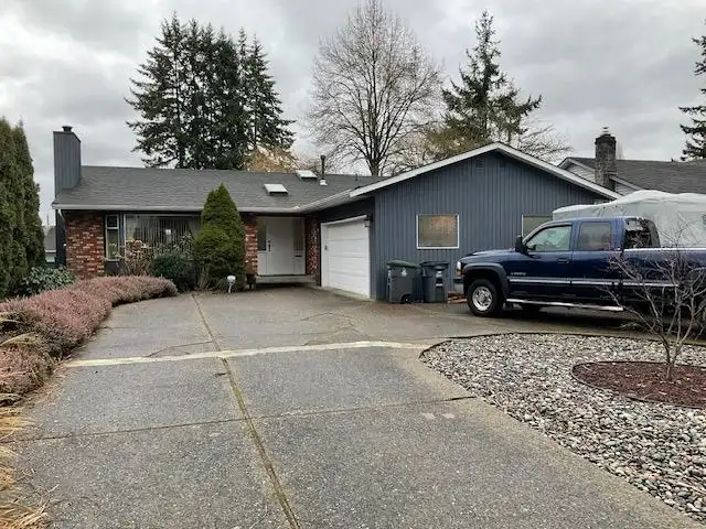 14316 68A AVENUE - photo 1 of 3