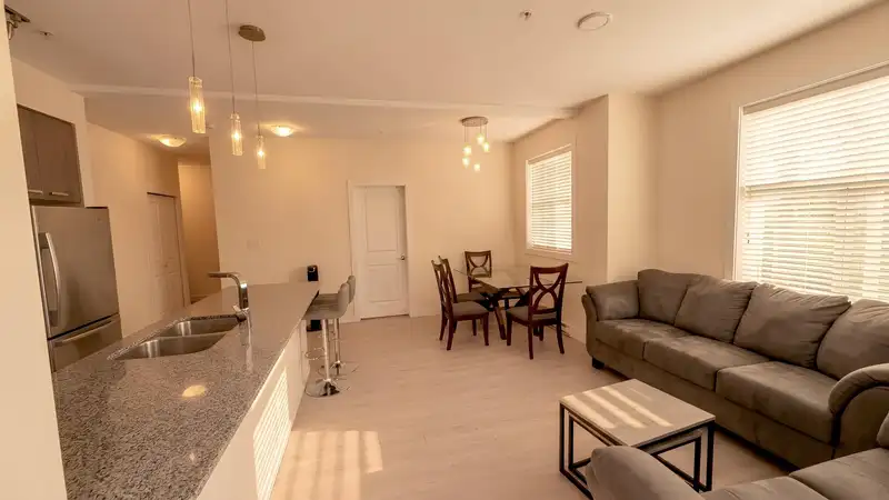 122 15956 86A AVENUE - photo 3 of 15