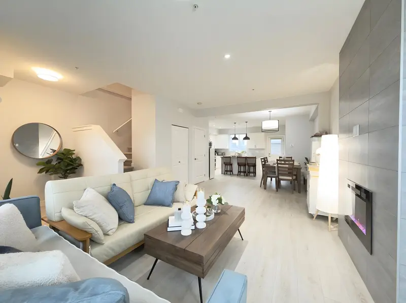 20181 83 AVENUE - photo 1 of 25