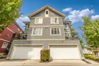 6 6635 192 STREET - thumbnail 1