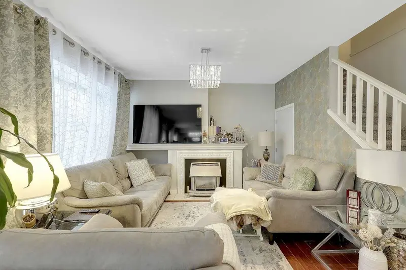 82 12099 237 STREET - photo 4 of 25