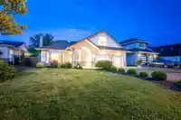 6116 185B STREET - thumbnail 2