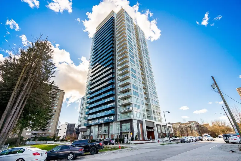 2111 13428 105 AVENUE - photo 1 of 25