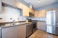 54 18701 66 AVENUE - thumbnail 7