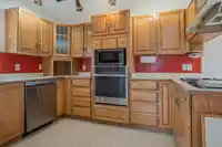 10523 FRASERGLEN DRIVE - thumbnail 13