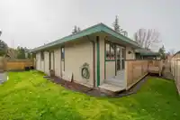 10523 FRASERGLEN DRIVE - thumbnail 31
