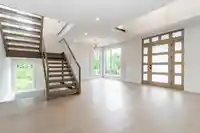 10168 161 STREET - thumbnail 3