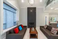 18853 54 AVENUE - thumbnail 2