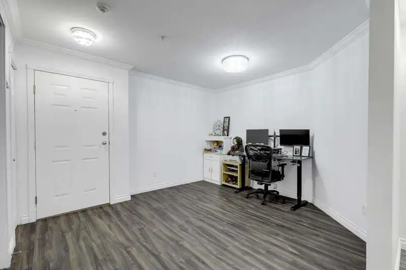 103 12125 75A AVENUE - photo 3 of 33