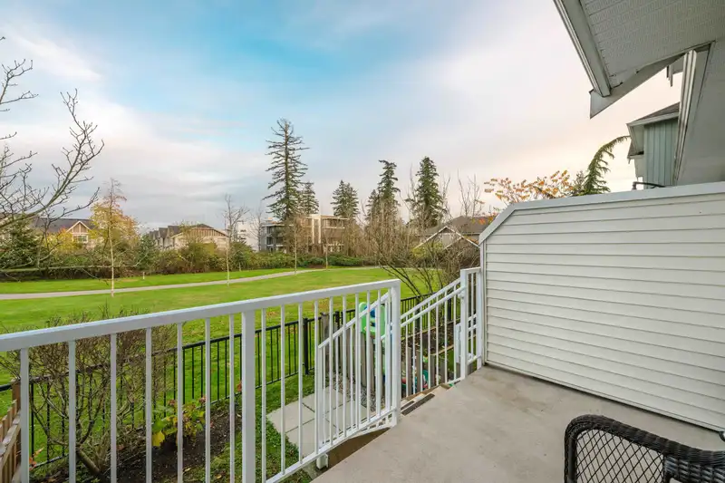 60 19480 66 AVENUE - photo 3 of 40