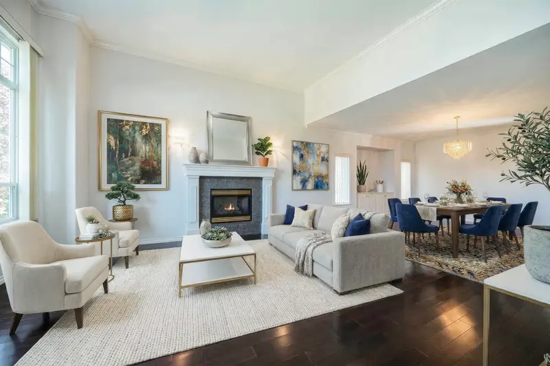 6312 186 STREET - photo 4 of 25