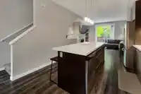 33 18983 72A AVENUE - thumbnail 6