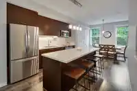 33 18983 72A AVENUE - thumbnail 9