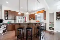 16550 61 AVENUE - thumbnail 4