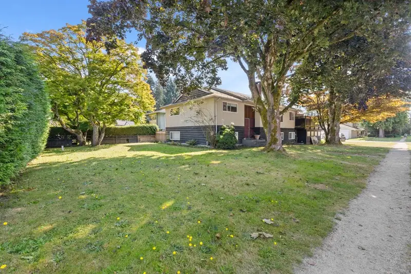 6530 DUNBAR STREET - photo 2 of 24