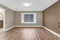 5945 128A STREET - thumbnail 15