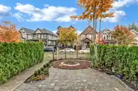 5945 128A STREET - thumbnail 37