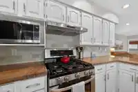 7419 150A STREET - thumbnail 16
