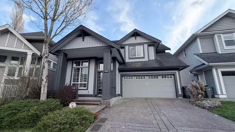 16988 77A AVENUE - photo 1 of 11