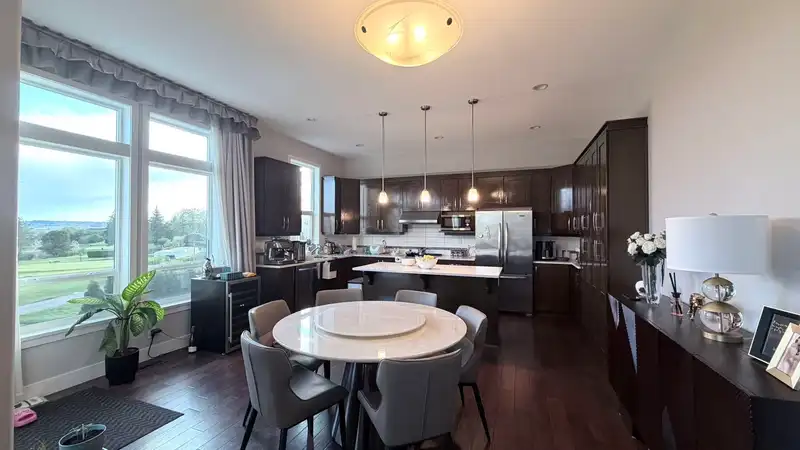 16988 77A AVENUE - photo 3 of 11