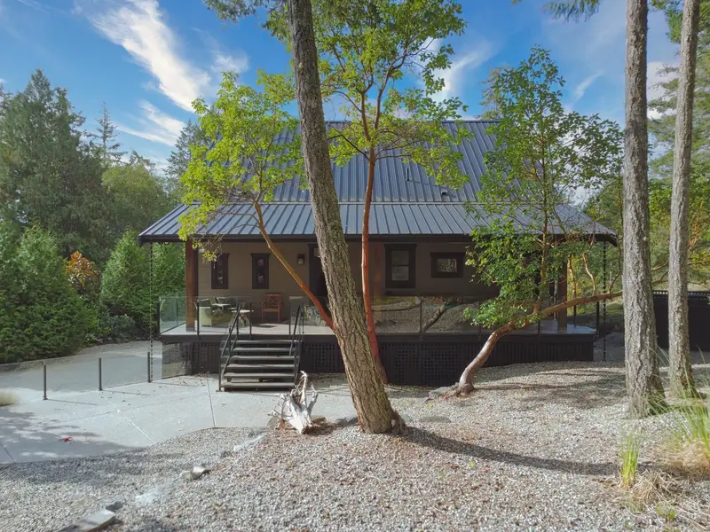 4253 PACKALEN BOULEVARD - photo 2 of 25