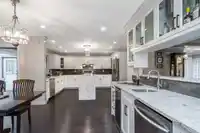 5777 190 STREET - thumbnail 9